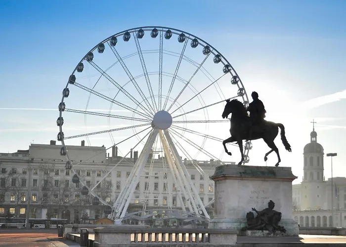 Novotel Lyon Gerland Musee Des Confluences